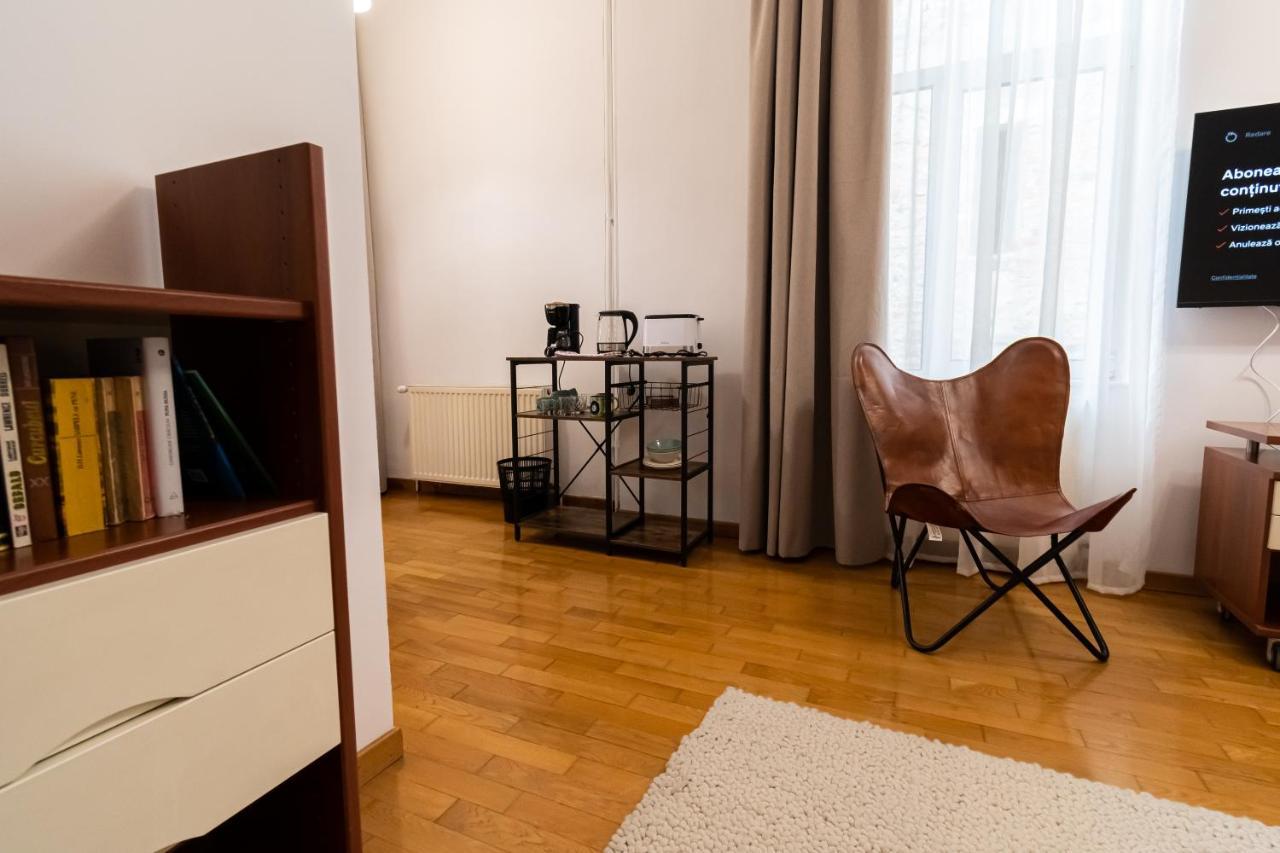 Residence 48 Beautiful Building Within Moments From The Old Town Of Brasov Luaran gambar